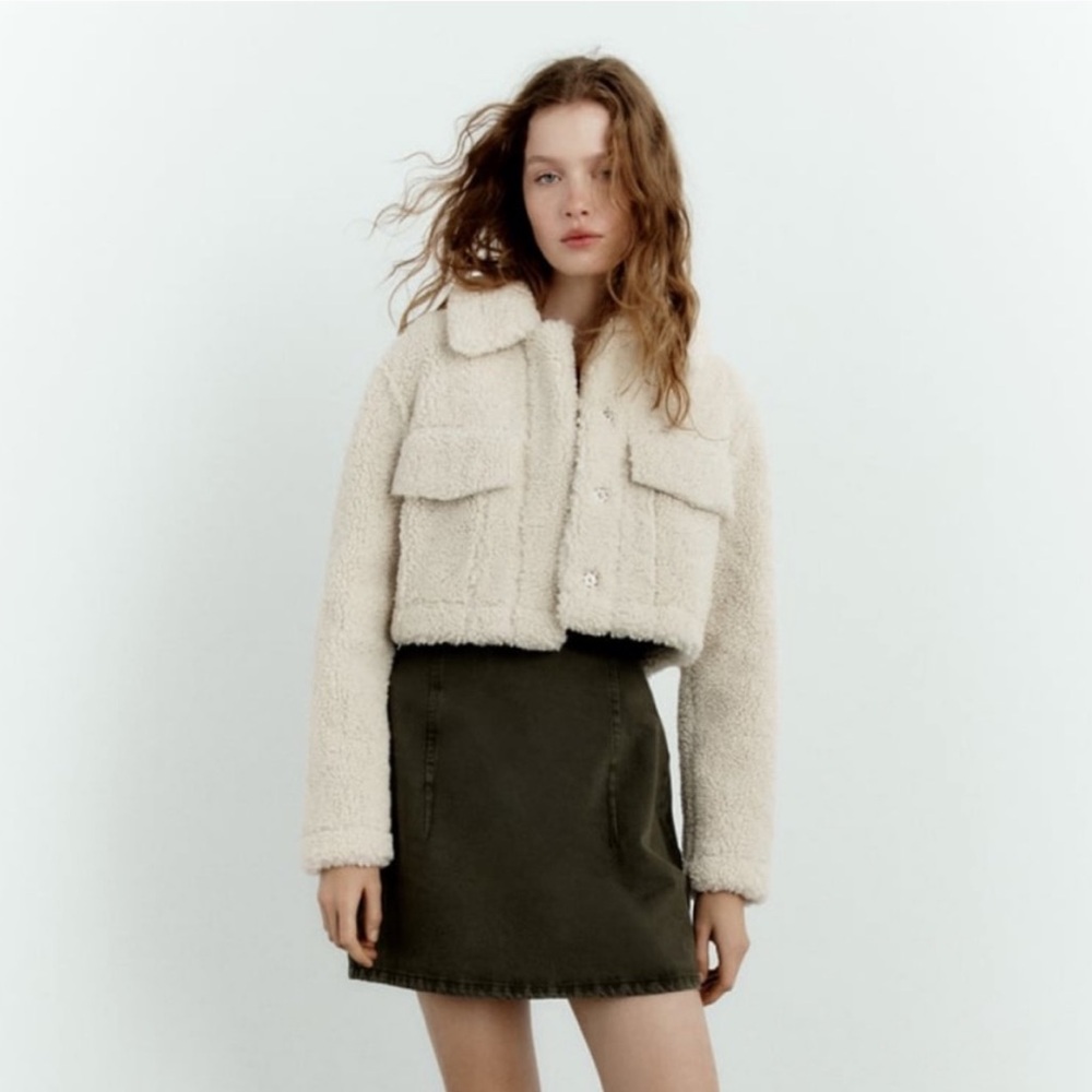 ZARA Teddy Fleece Crop Overshirt in Ecru